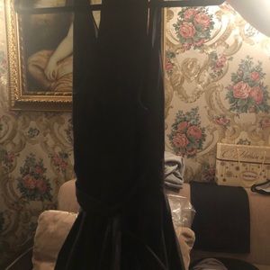 Dress with deep neckline and full skirt